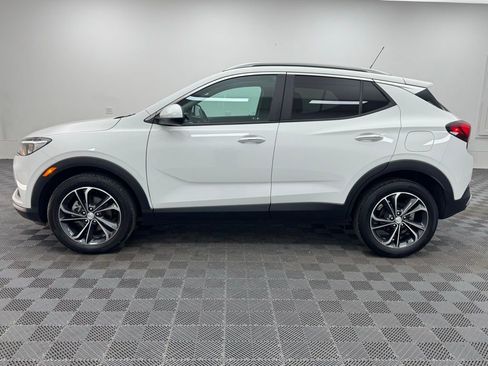 Used 2023 Buick Encore GX Select FWD image 11