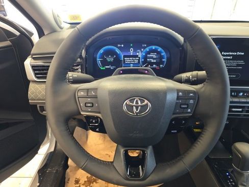 New 2026 Toyota Camry XLE image 14