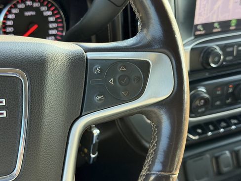 Used 2014 GMC Sierra 1500 SLT w/ SLT Crew Cab Value Package AWD/4WD image 26
