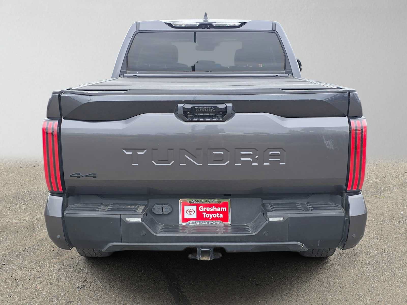 Used 2024 Toyota Tundra Limited AWD/4WD image 5