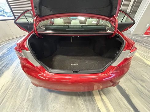 Used 2014 Toyota Camry LE FWD image 43