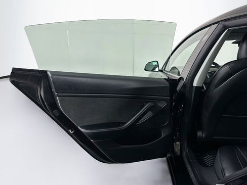 Used 2022 Tesla Model 3 Long Range AWD/4WD image 26