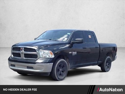 Used 2019 RAM 1500 Classic SLT AWD/4WD image 1