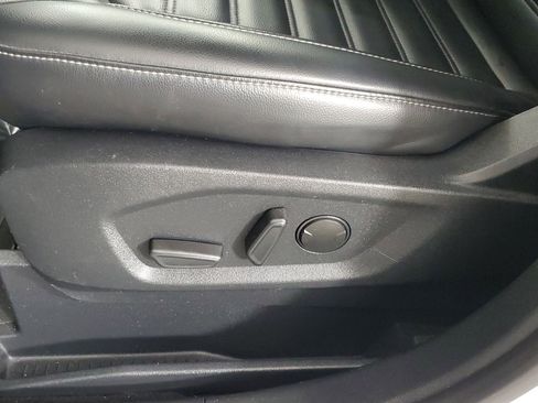 Used 2024 Ford Edge SEL image 26