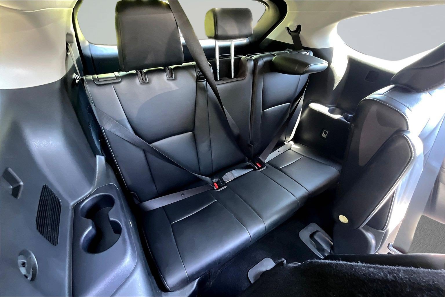 Used 2022 Toyota Highlander Platinum AWD/4WD image 25