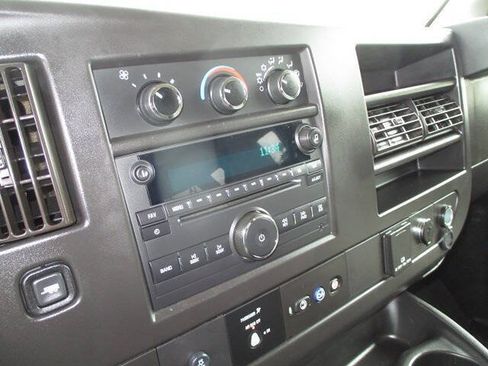 Used 2019 Chevrolet Express 3500 LS RWD image 34