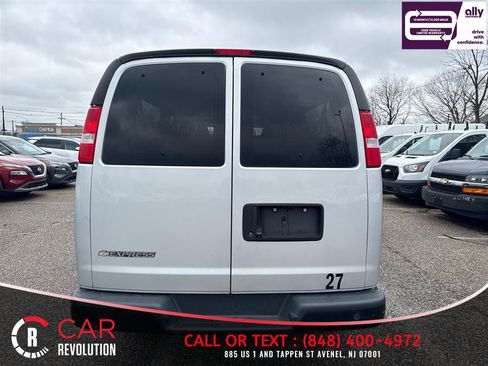 Used 2020 Chevrolet Express 3500 LS RWD image 5