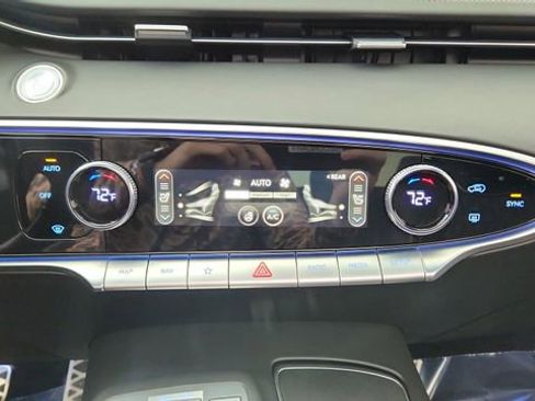 Used 2024 Genesis GV70 3.5T Sport w/ Sport Advanced Package AWD/4WD image 47