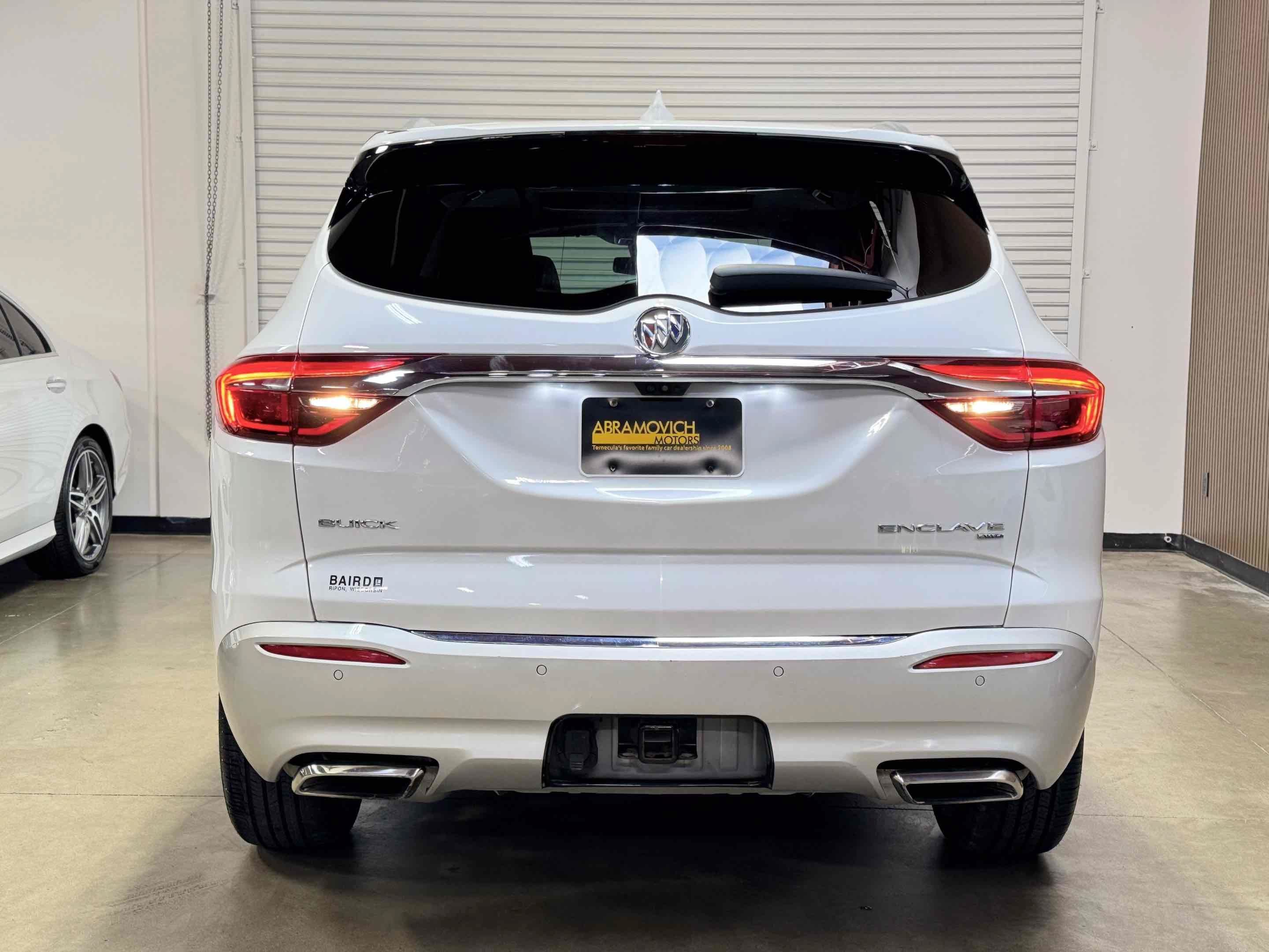 Used 2018 Buick Enclave Premium w/ Experience Buick Package AWD/4WD image 56