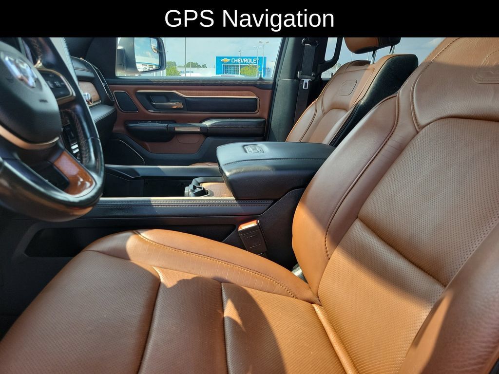 Used 2022 RAM 1500 Limited AWD/4WD image 9