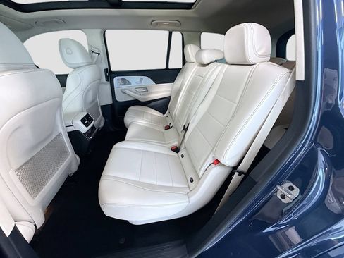 Certified 2024 Mercedes-Benz GLS 450 4MATIC image 21