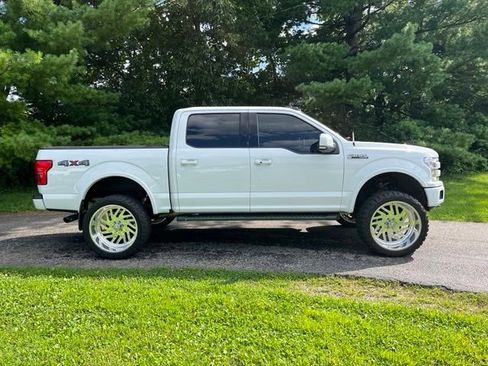Used 2020 Ford F150 Lariat w/ Equipment Group 502A Luxury AWD/4WD image 2