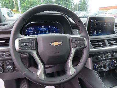Used 2024 Chevrolet Tahoe LT w/ LT Signature Plus Package AWD/4WD image 15