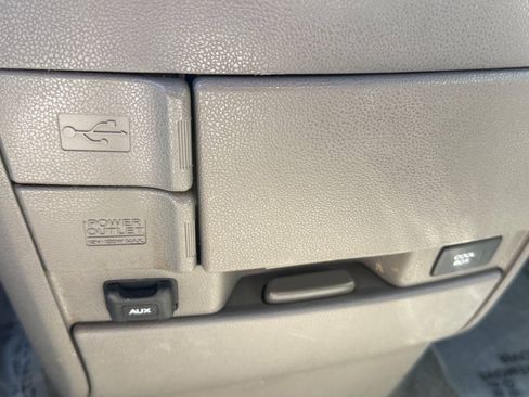 Used 2015 Honda Odyssey EX-L image 18