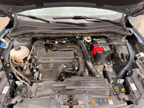 Used 2025 Ford Escape Platinum AWD/4WD image 30