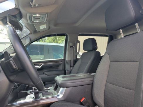 Used 2022 Chevrolet Silverado 1500 LT w/ Texas Edition Plus RWD image 12