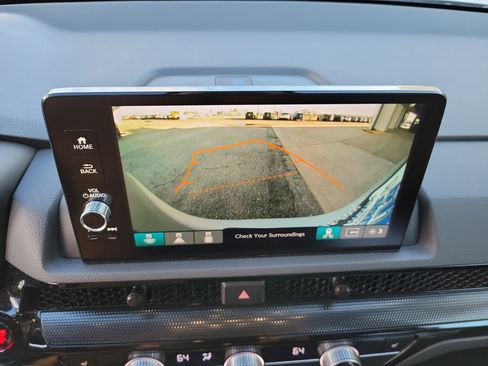 Used 2024 Honda CR-V EX-L image 16