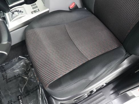 Used 2011 Toyota 4Runner SR5 w/ Convenience Pkg RWD image 11