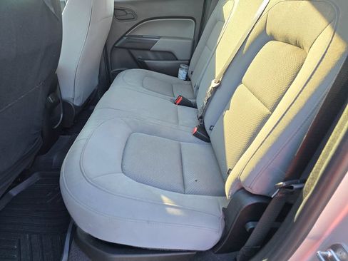 Used 2020 Chevrolet Colorado W/T w/ WT Convenience Package AWD/4WD image 14