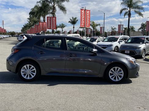 Certified 2025 Toyota Corolla SE image 8