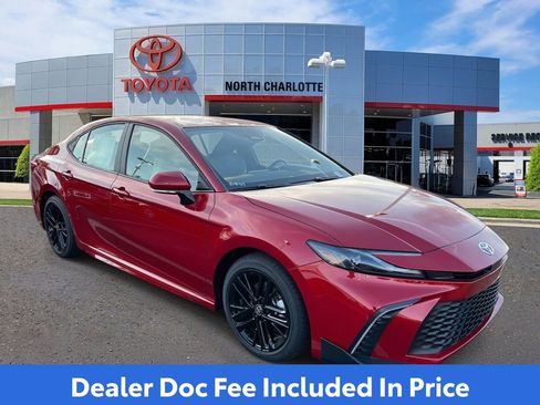New 2026 Toyota Camry SE FWD image 1