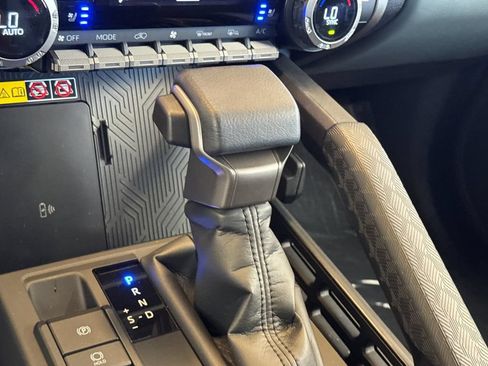 Used 2026 Toyota 4Runner Trailhunter AWD/4WD image 28