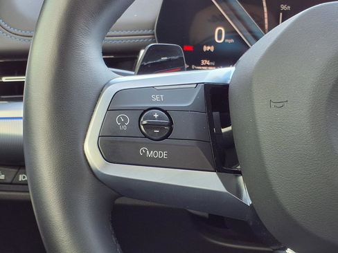 Used 2025 BMW X1 xDrive28i w/ Premium Package image 25