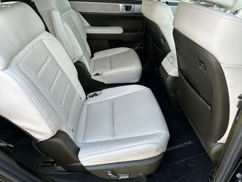 Used 2024 Hyundai Santa Fe Calligraphy FWD image 14