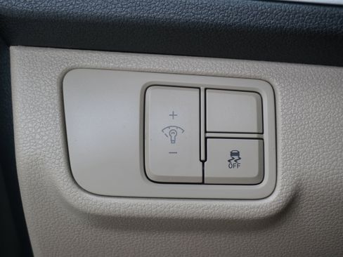 Used 2022 Hyundai Accent SEL FWD image 20