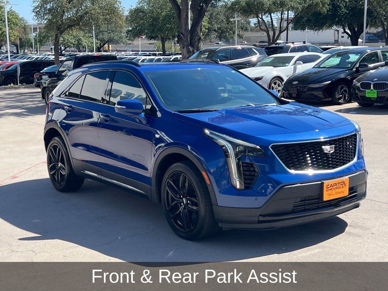 Used 2022 Cadillac XT4 Sport w/ Enhanced Visibility Package FWD image 7