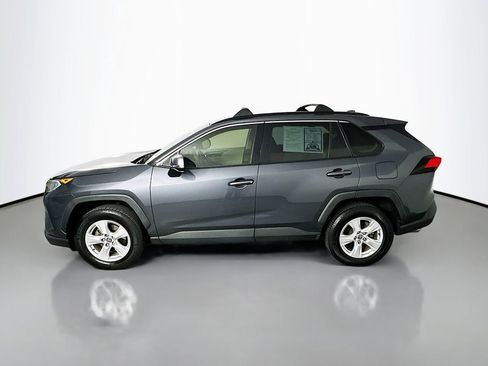 Used 2021 Toyota RAV4 XLE w/ Convenience Package AWD/4WD image 4