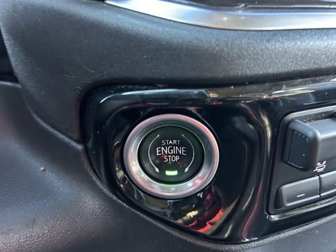 Certified 2022 Chevrolet Silverado 1500 LTZ image 40