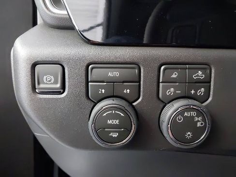 New 2026 Chevrolet Silverado 1500 LT w/ Safety Package AWD/4WD image 23
