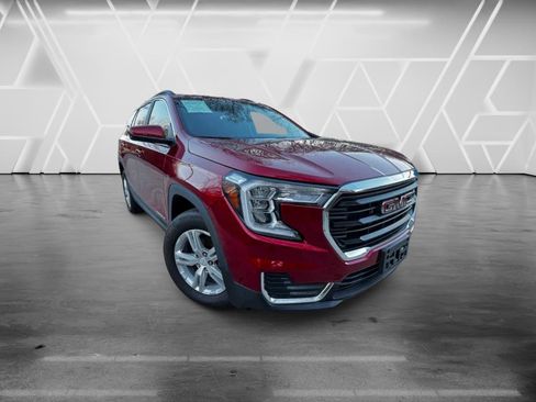 Used 2022 GMC Terrain SLE w/ Driver Convenience Package AWD/4WD image 5