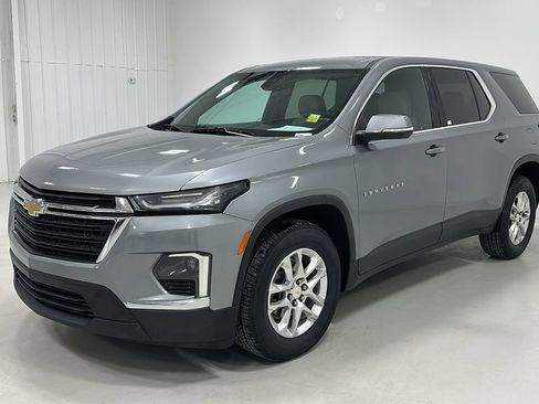 Used 2023 Chevrolet Traverse LS w/ Safety Package FWD image 1