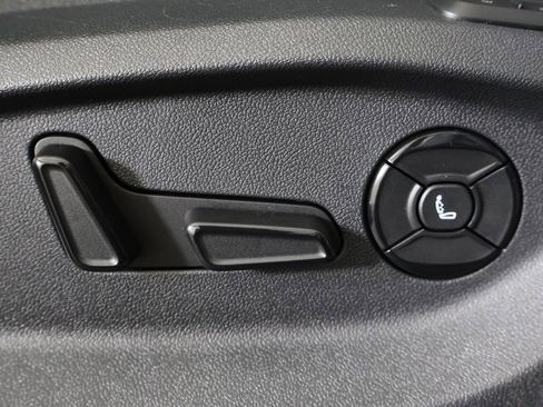 Used 2026 Volkswagen Tiguan SEL R-Line AWD/4WD image 40
