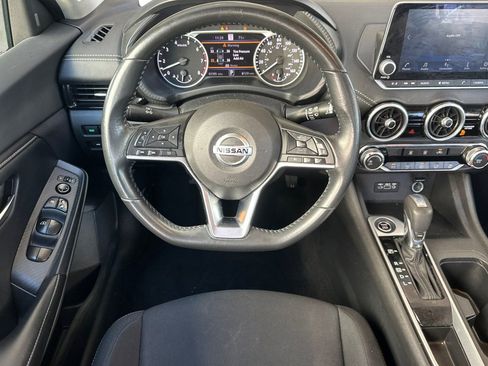 Used 2023 Nissan Sentra SV FWD image 16