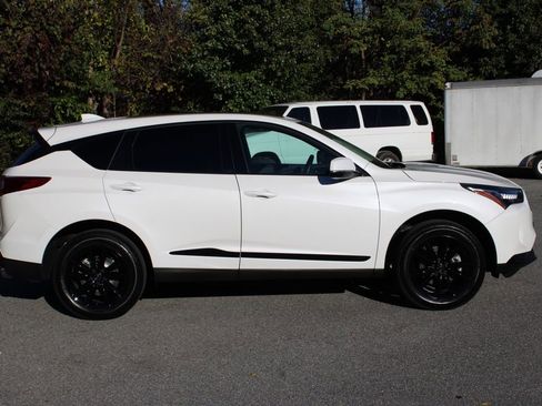 New 2025 Acura RDX SH-AWD image 9