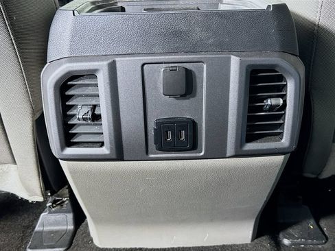 Used 2018 Ford F150 XLT w/ Equipment Group 302A Luxury AWD/4WD image 23