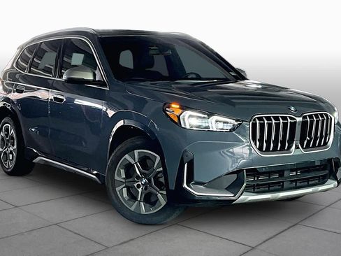 Used 2024 BMW X1 xDrive28i AWD/4WD image 2