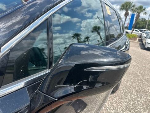 Used 2023 Buick Enclave Essence FWD image 12