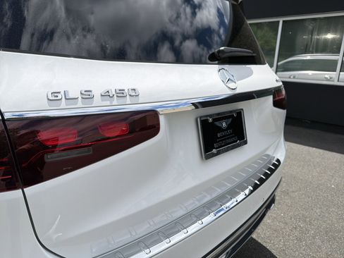 Used 2025 Mercedes-Benz GLS 450 4MATIC image 28