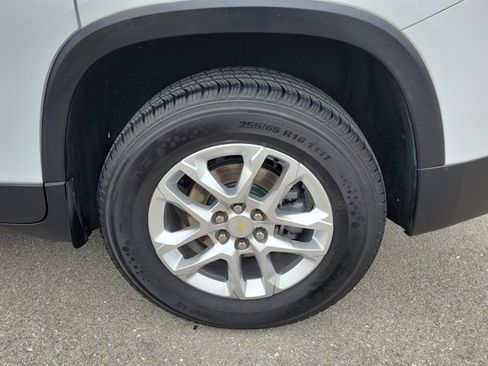 Used 2019 Chevrolet Traverse LS image 10