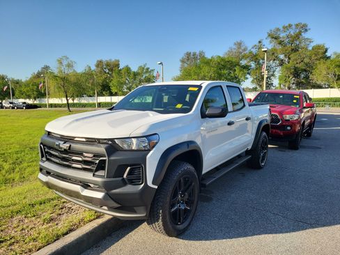 Used 2025 Chevrolet Colorado Trail Boss image 1
