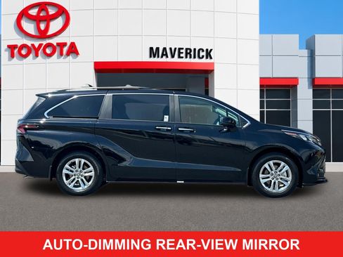 New 2026 Toyota Sienna XLE AWD/4WD image 6