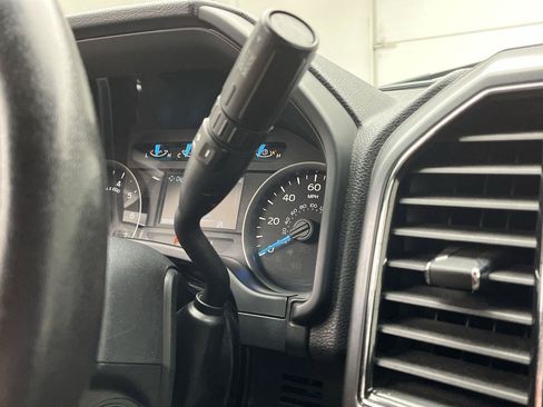 Used 2018 Ford F150 XLT w/ Equipment Group 302A Luxury AWD/4WD image 26