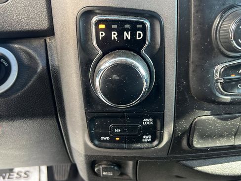 Used 2019 RAM 1500 Express w/ Wheel & Sound Group AWD/4WD image 19