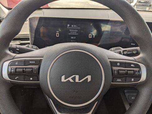 Certified 2025 Kia K5 LXS image 19