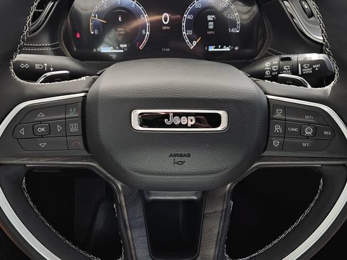 New 2026 Jeep Grand Cherokee L Limited AWD/4WD image 22