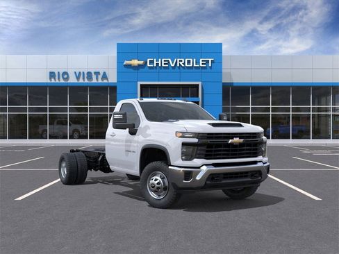 New 2026 Chevrolet Silverado 3500 W/T w/ WT Convenience Package image 2